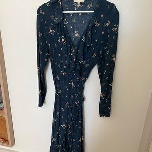 Gilli Navy Floral Wrap Dress size M EUC